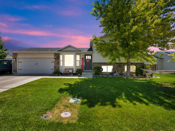 81 S 1675th St W, Lehi, UT 84043