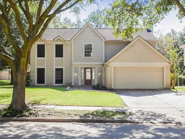 8130 Sunny Ridge Dr, Houston, TX 77095