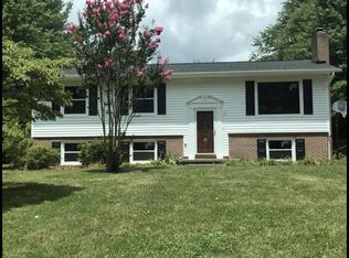 808 Elizabeth Dr #2BA, Blacksburg, VA 24060