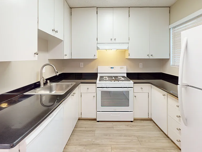 1006 Ignacio Blvd #37 — Photo 1