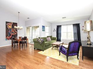 1 Ginford Pl UNIT 302, Baltimore, MD 21228