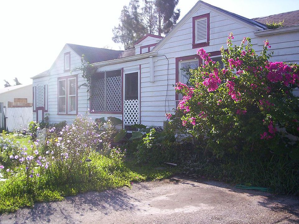 1st image of 3750 Oswego Ave