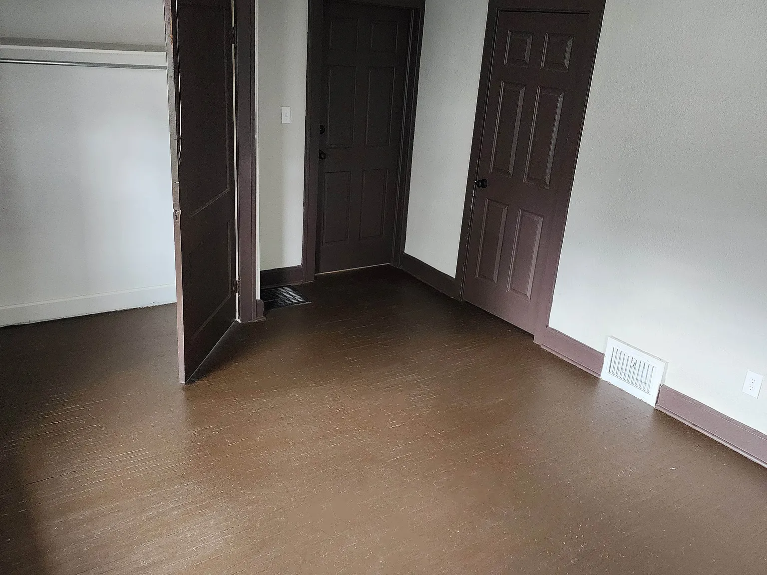 1 bed, 1.0 bath, $750 — Photo 3