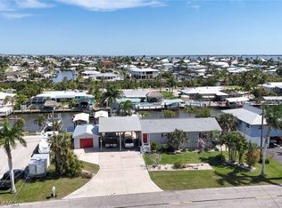 2442 York Rd, Saint James City, FL 33956