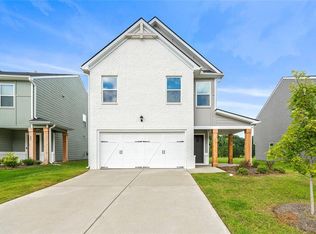 227 River Meadow Dr, Lagrange, GA 30241