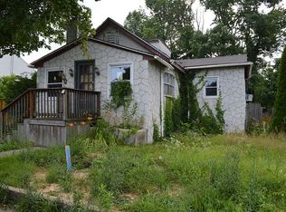 841 Walnut Ave, Deptford, NJ 08096
