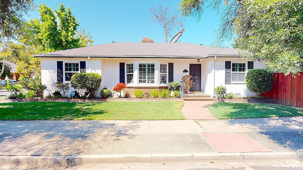 1601 N San Jose St photo 1