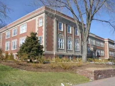 30 Schoolhouse Dr UNIT 207, West Hartford, CT, 06110