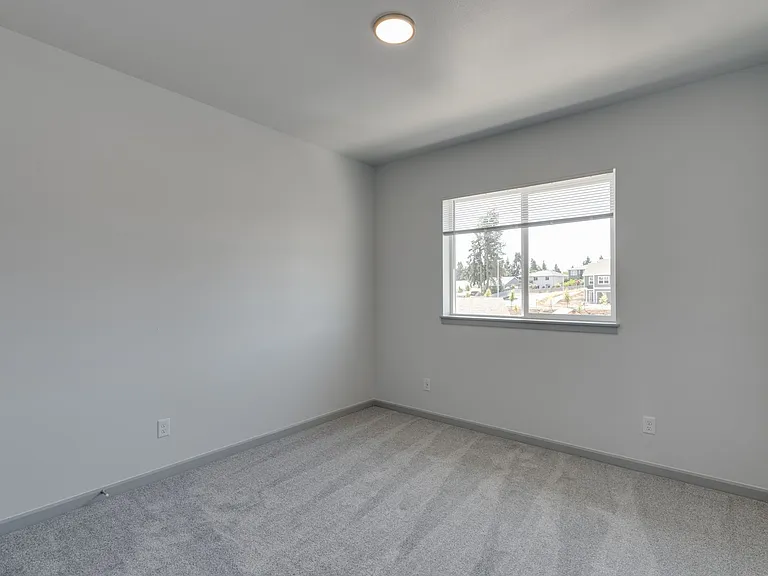 LIBERTY CREST APARTMENTS — Photo 53