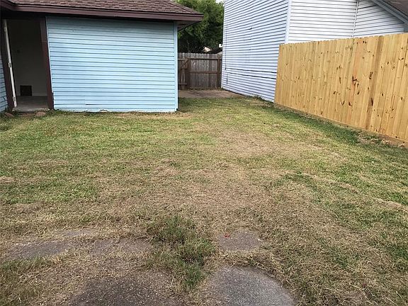 5th image of 11538 Gullwood Dr