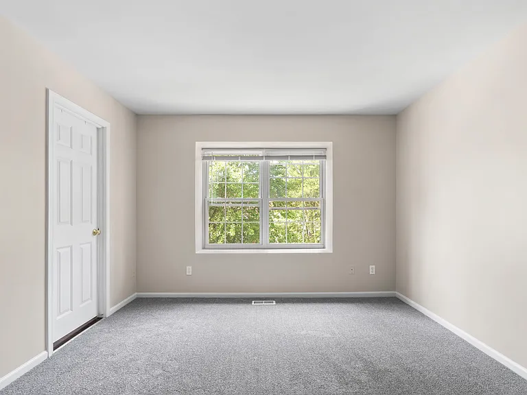 5 Ogden Ct — Photo 24