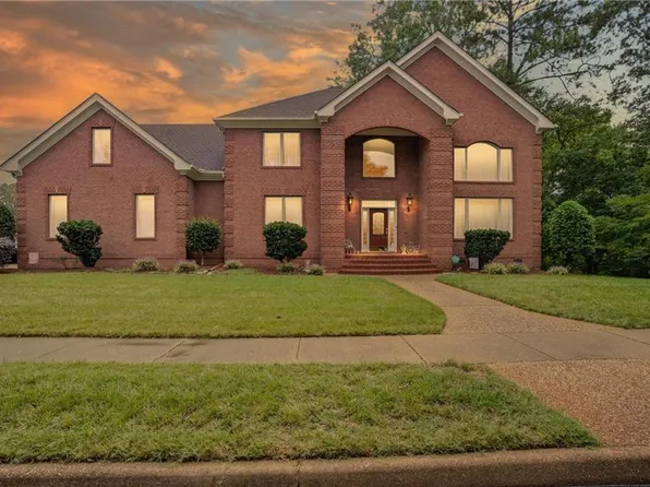 3396 Monticello Dr, Virginia Beach, VA 23464