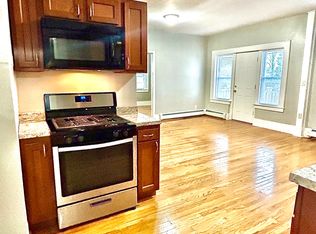 106 Briggs St #1, Syracuse, NY 13208