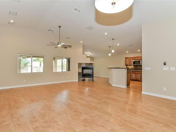 5th image of 8364 Jeremiahs Lodge Ave