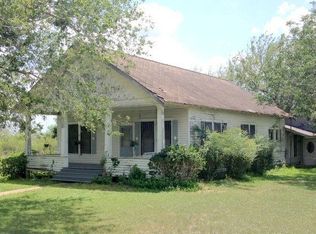 1030 Us Highway 183 N, Cuero, TX 77954
