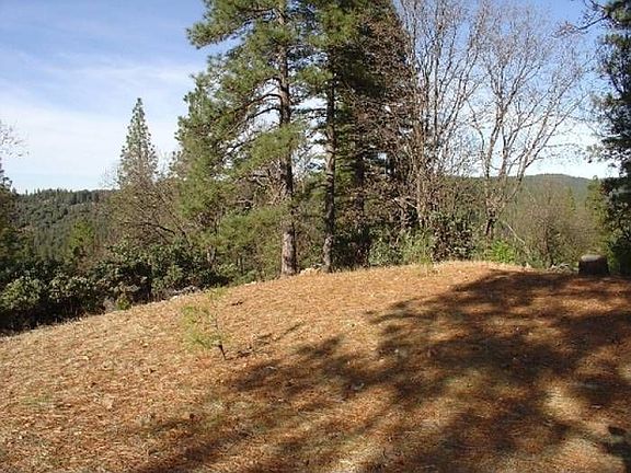 3rd image of 26251 Sherwood Dr