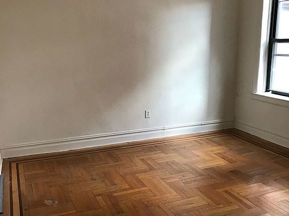 3rd image of 724 E 27th St APT 5G