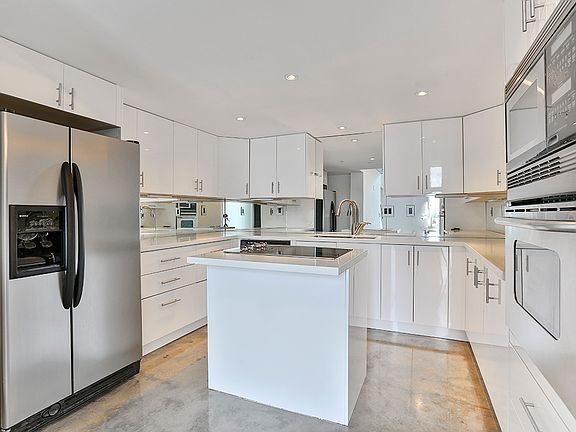 5th image of 1701 Sunset Harbour Dr #L502