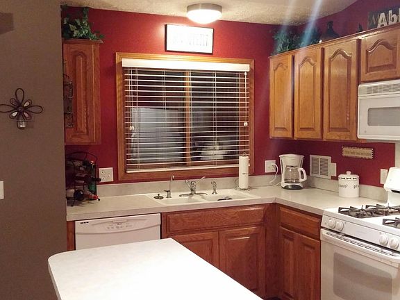 4th image of 15304 Chalco Pointe Drive