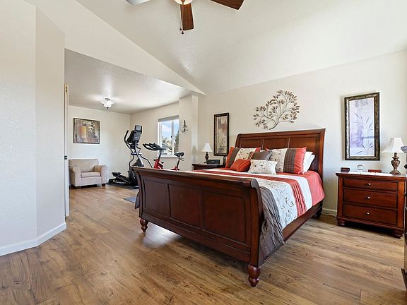 5th image of 4628 New Hope Ln