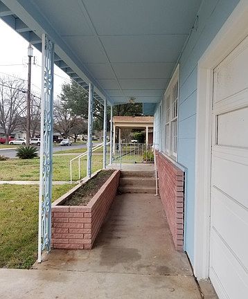 4th image of 2411 Tillie Dr