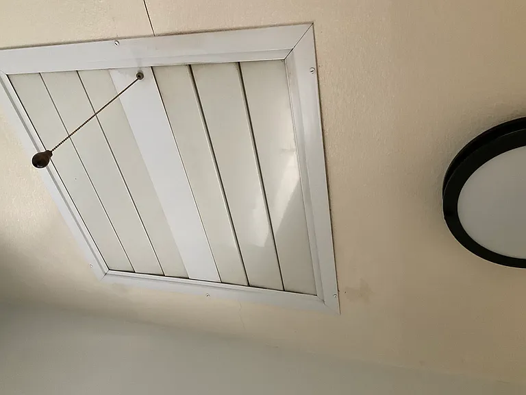 723 Sutton Hill Pl — Photo 32