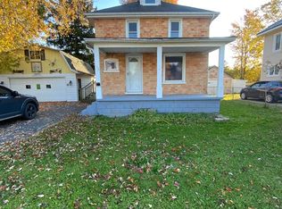 114 Ward St, Croswell, MI 48422