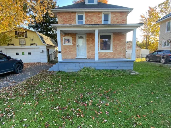 114 Ward St, Croswell, MI 48422