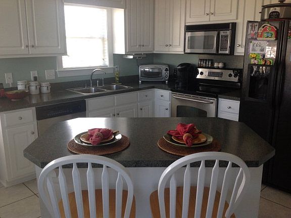 4th image of 963 Stillbrook Ct