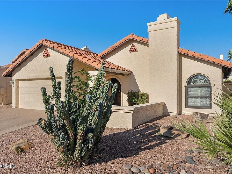 1st image of 406 E BARBARA Drive