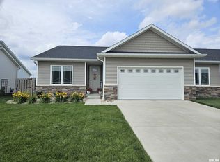 5411 Verdant Ln, Springfield, IL 62711