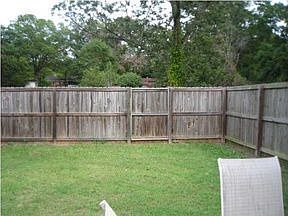 2nd image of 2736 McLain Ln
