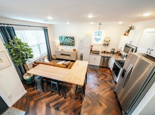 3026 W Old Farmington Rd, Fayetteville, AR 72704