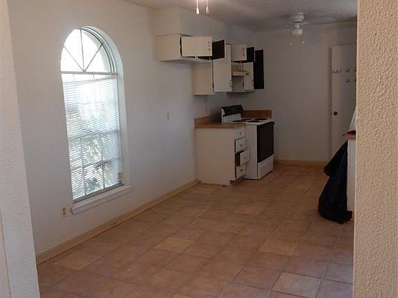 3rd image of 14514 Cypress Branch Dr