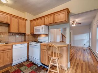 36 Esmond St APT 4, Smithfield, RI 02917
