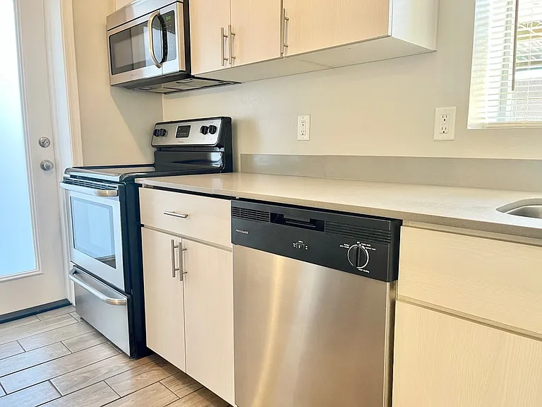 1301 E Thomas Rd #107 — Photo 12