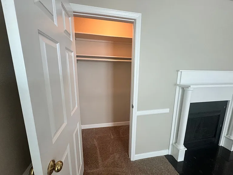 744 Crescent Dr #3 — Photo 6