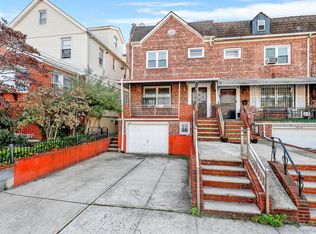 10212 62nd Rd, Forest Hills, NY 11375