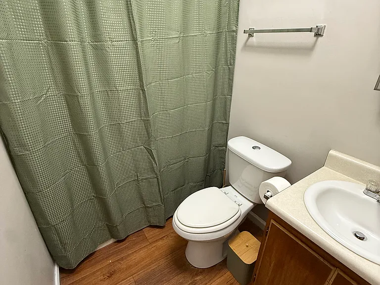 1323 Dixie St #A — Photo 6