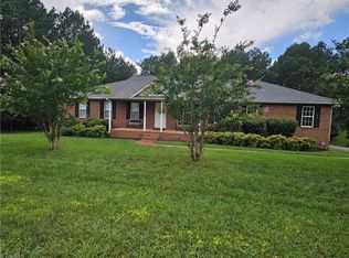 306 Gardner Point Dr, Stony Point, NC 28678
