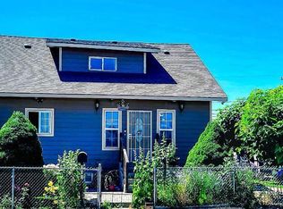 702 S Camas Ave, Wapato, WA 98951