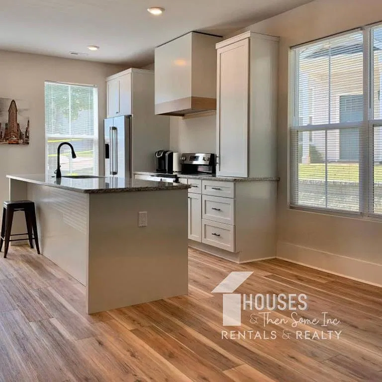 233 Marshland Lane — Photo 4