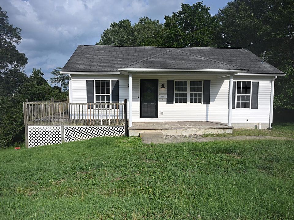 1st image of 211 Willow St