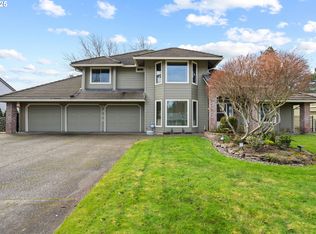 7306 NE Meadows Dr, Vancouver, WA