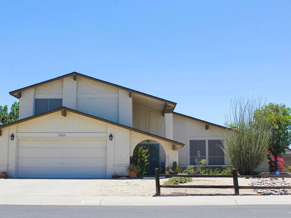 1st image of 3049 W Juniper Ave