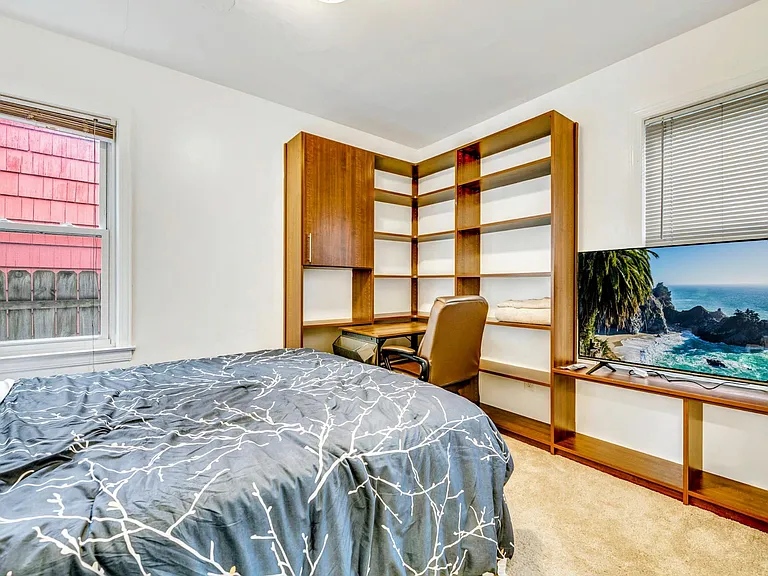 2812 N Main St — Photo 12