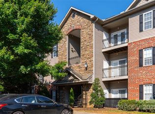 332 Appeldoorn Cir, Asheville, NC 28803