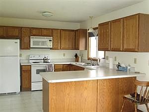 2nd image of 25 Southland Way