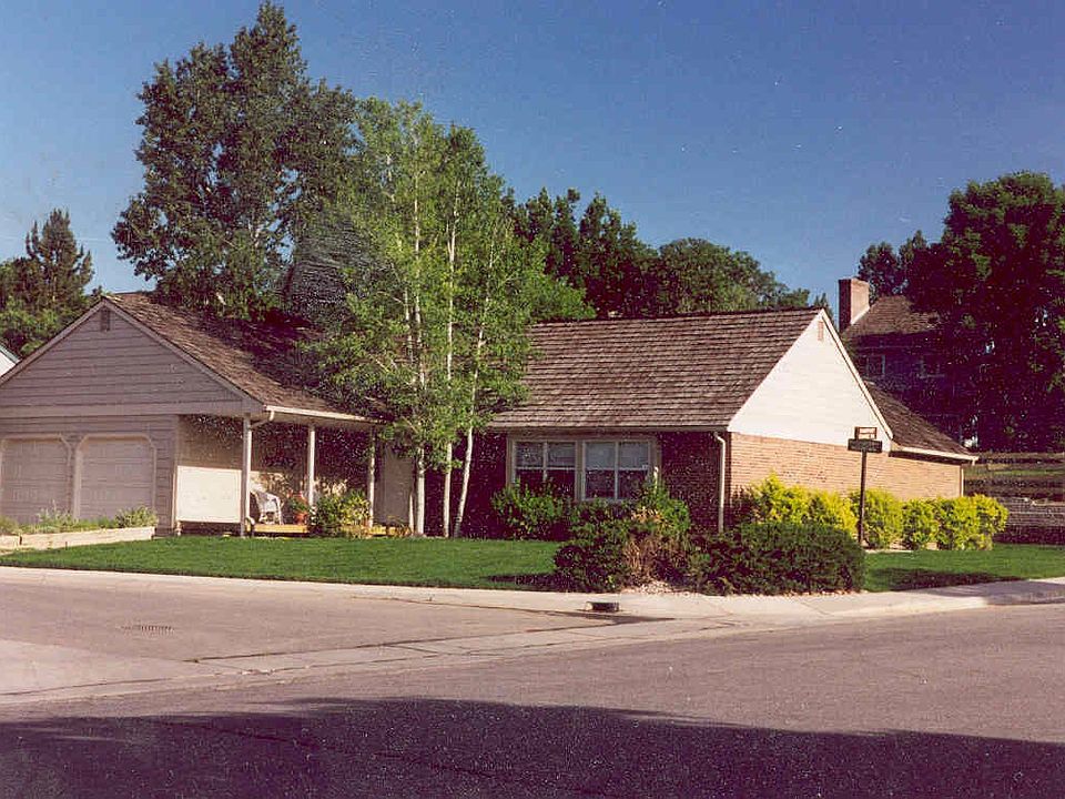Front Street View