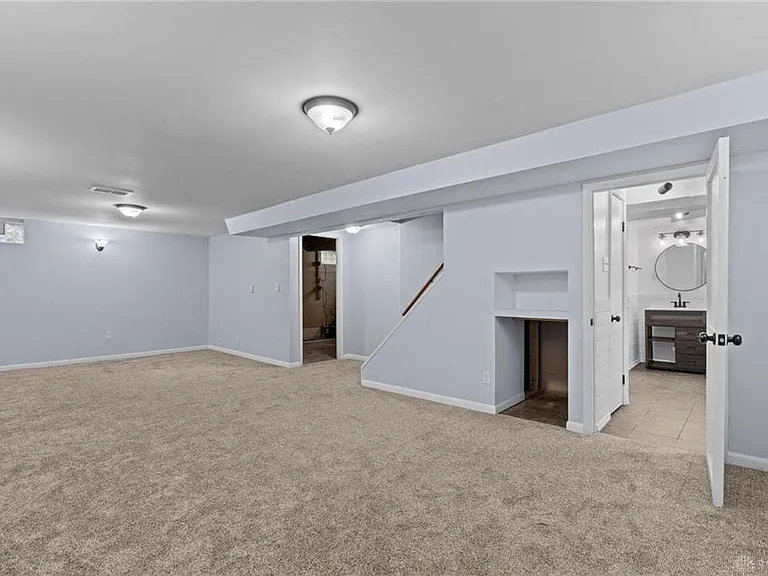 2617 California Ave — Photo 25